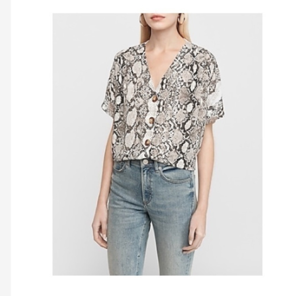 Express Snakeskin Button Front‎ Dolman Sleeve Small